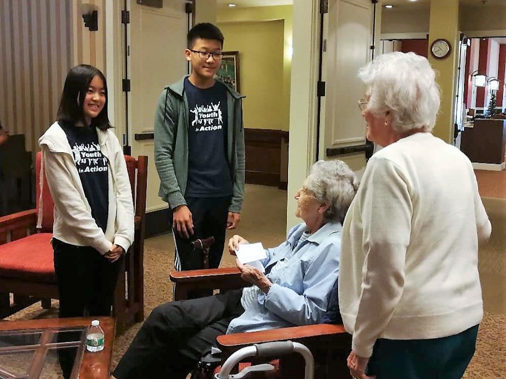 老人院探訪Visiting-seniors